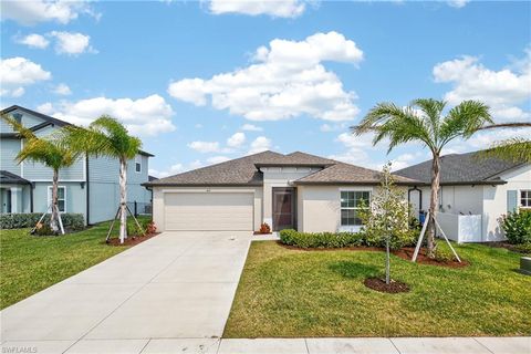 4117 Etna CT NORTH FORT MYERS FL 33917