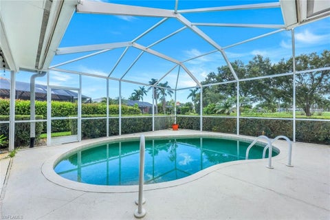 Photo of 211 Pine Valley CIR, NAPLES, FL 34113 (MLS # 225064775)