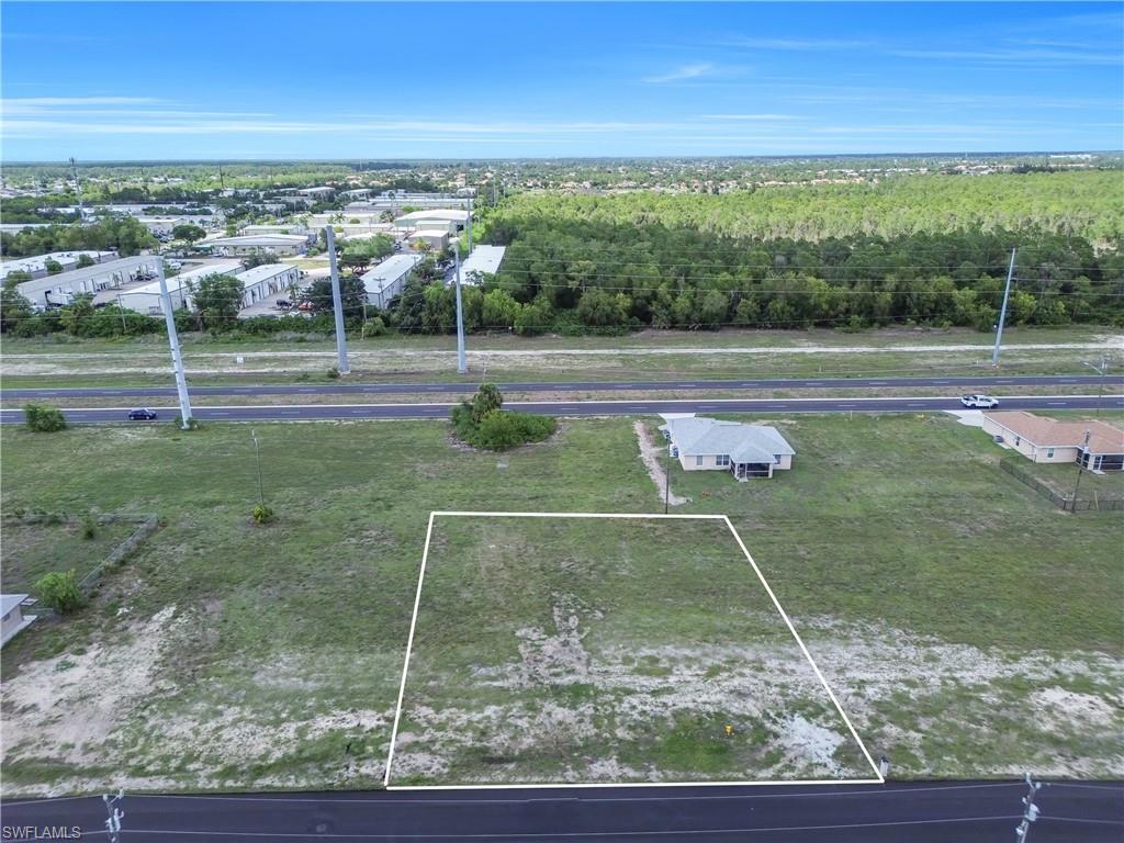 CAPE CORAL - Land