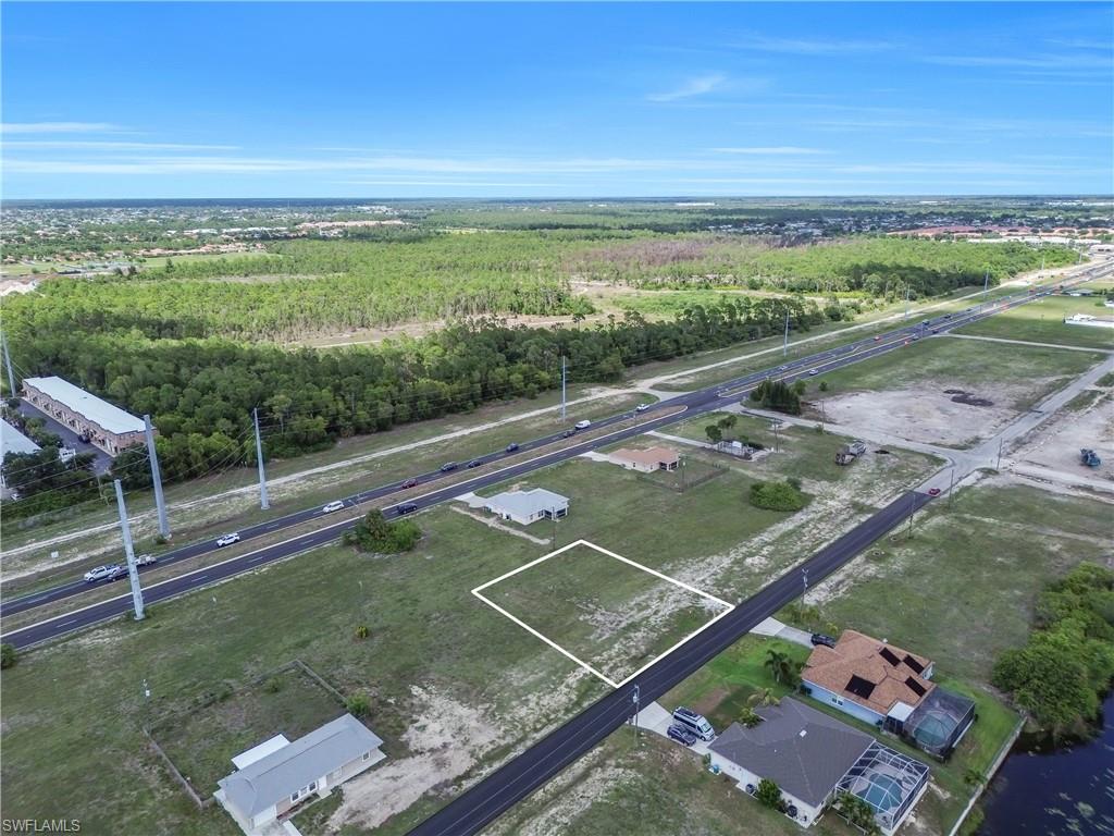 CAPE CORAL - Land