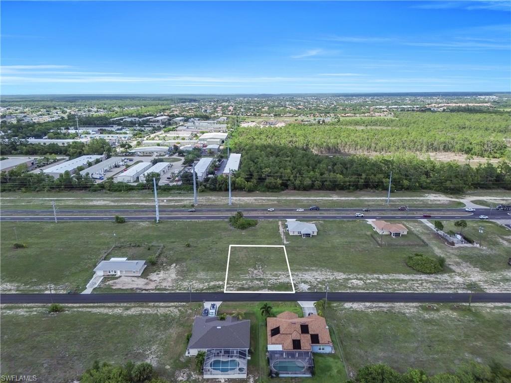 CAPE CORAL - Land
