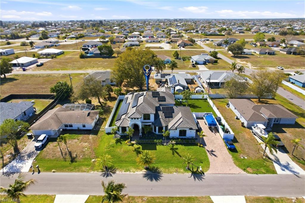 CAPE CORAL - Residential