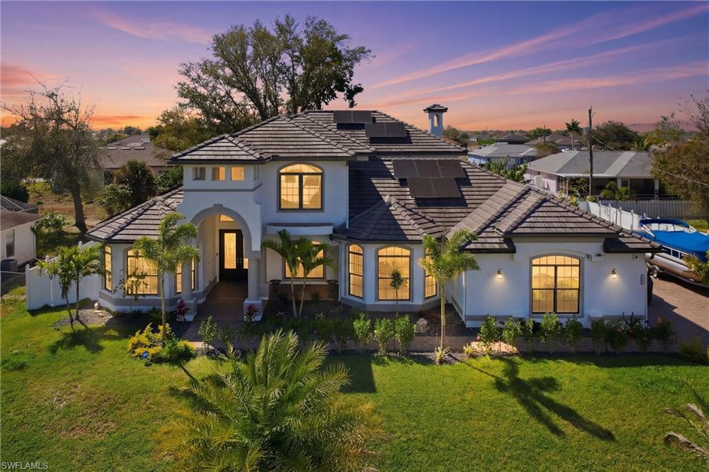 CAPE CORAL - Residential