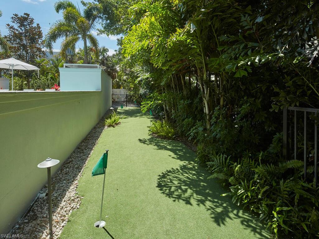 MANORS OF ST. THOMAS - Residential