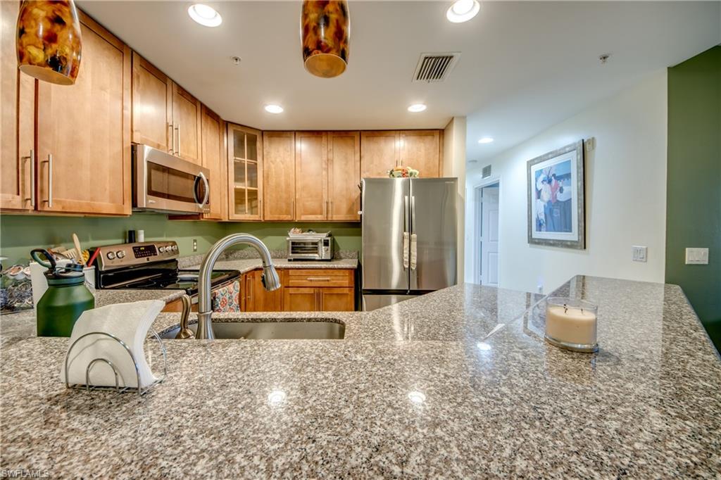 PORTO VISTA CONDO - Residential