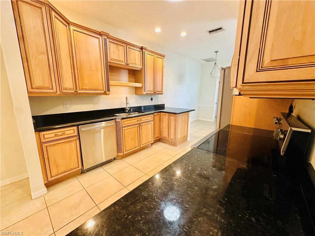 GATEWAY - Residential Lease