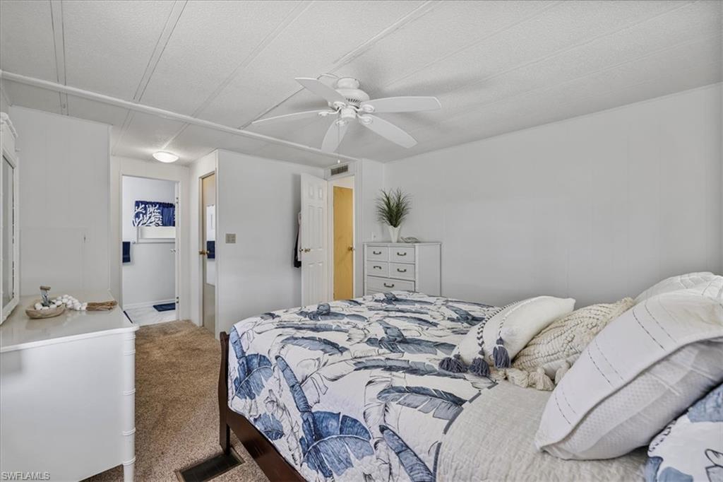 LAZY DAYS MOBILE VILLAGE - Residential