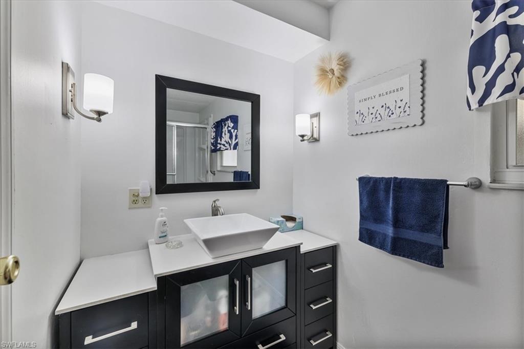 LAZY DAYS MOBILE VILLAGE - Residential