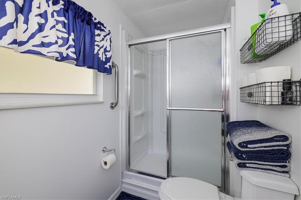 LAZY DAYS MOBILE VILLAGE - Residential