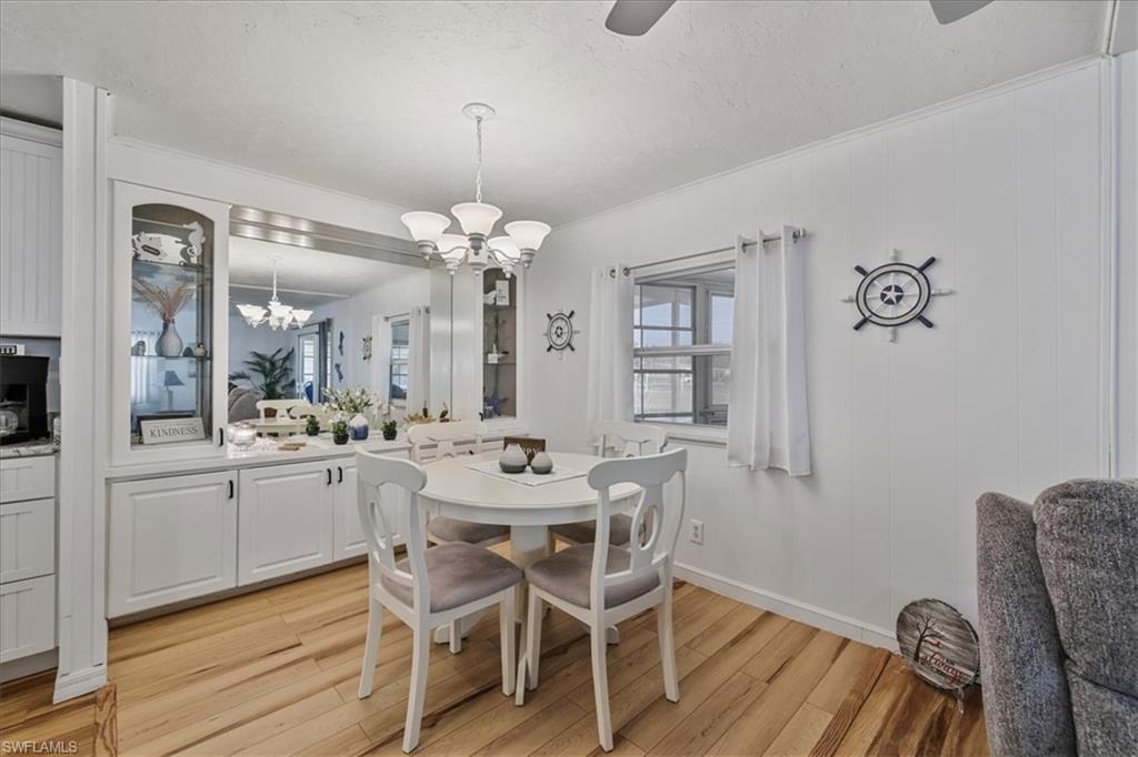 LAZY DAYS MOBILE VILLAGE - Residential