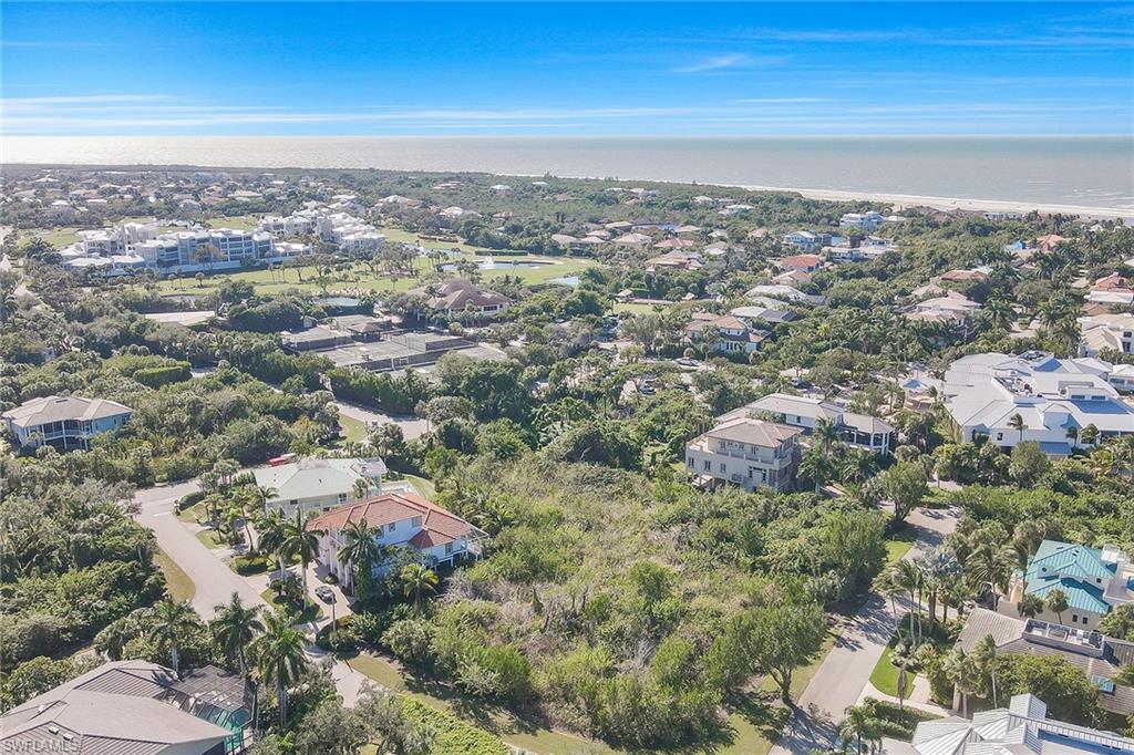 HIDEAWAY BEACH - Land