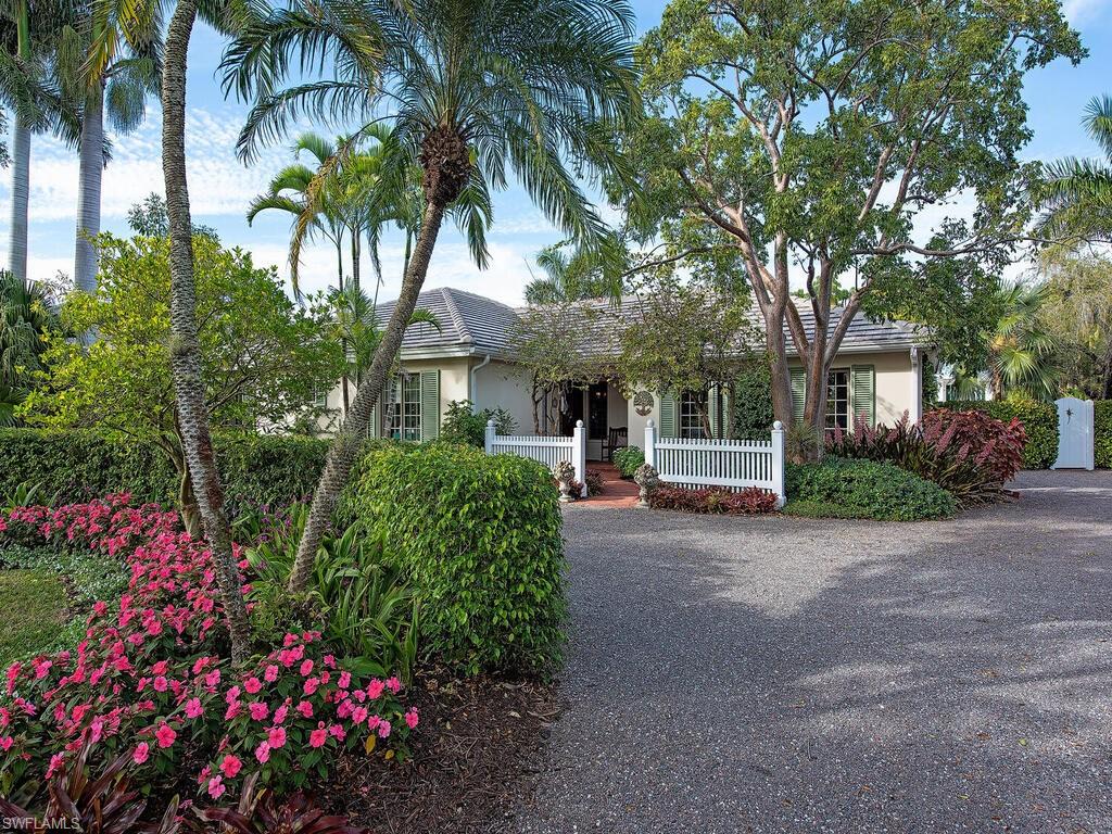 AQUALANE SHORES - Residential