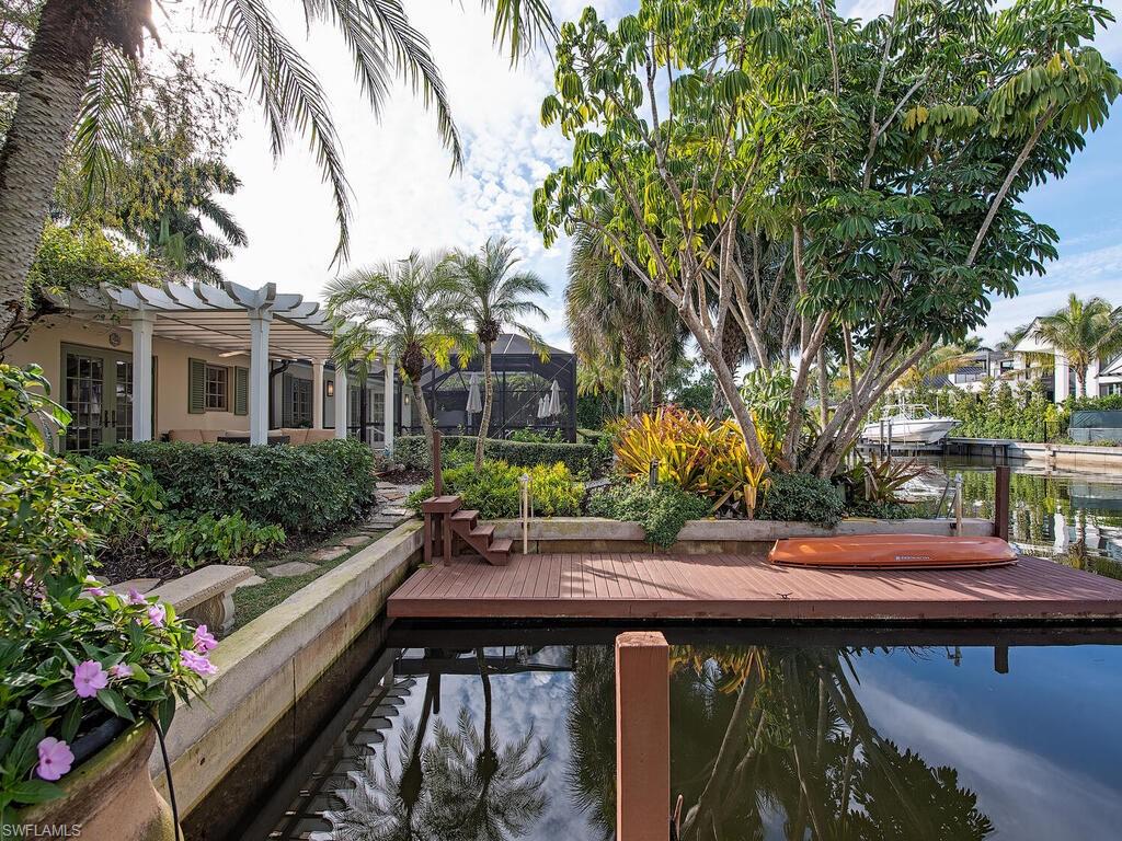 AQUALANE SHORES - Residential