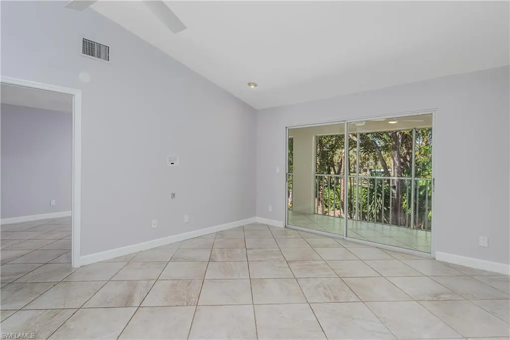 Naples, Florida 34112, United States, 2 Bedrooms Bedrooms, ,2 BathroomsBathrooms,Residential,Active,97791