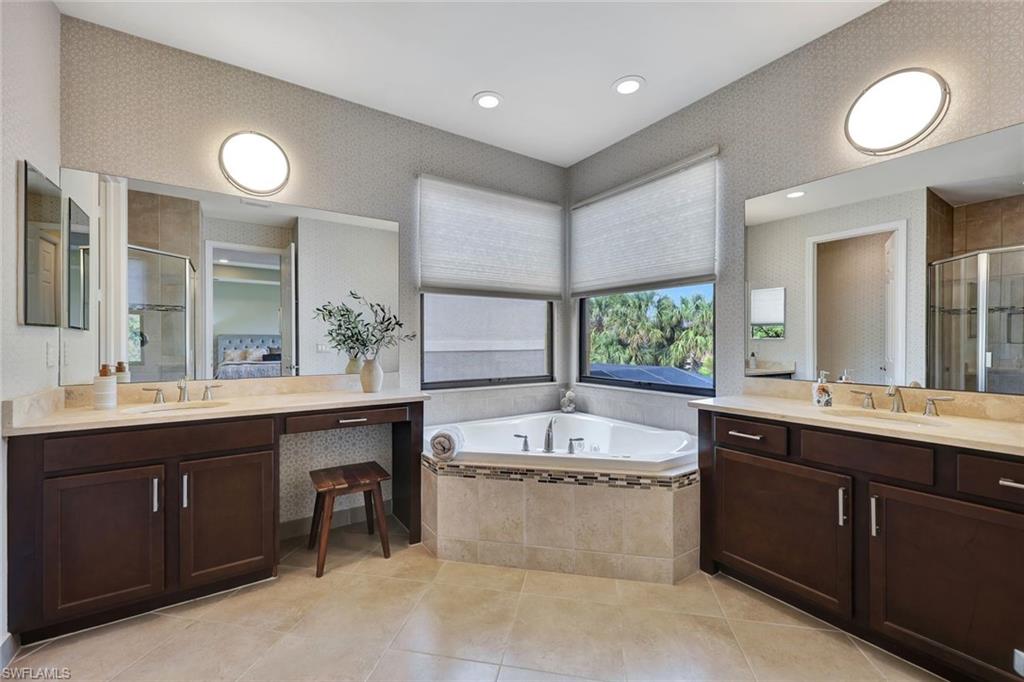 RIVERSTONE - Residential