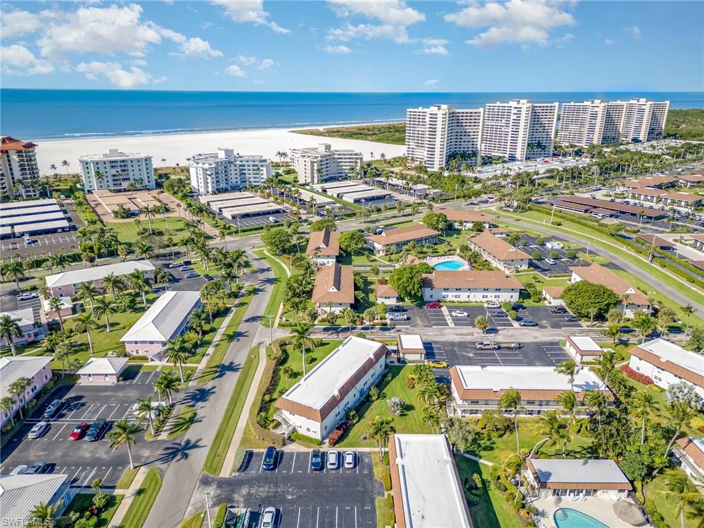 SEABREEZE APTS - Residential