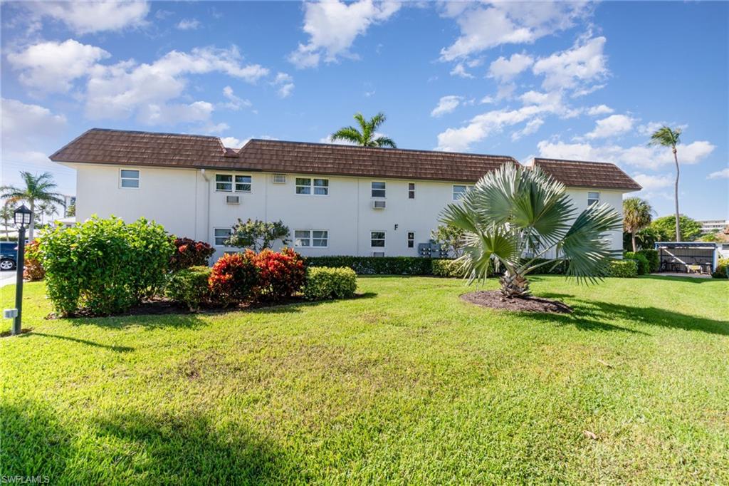 SEABREEZE APTS - Residential