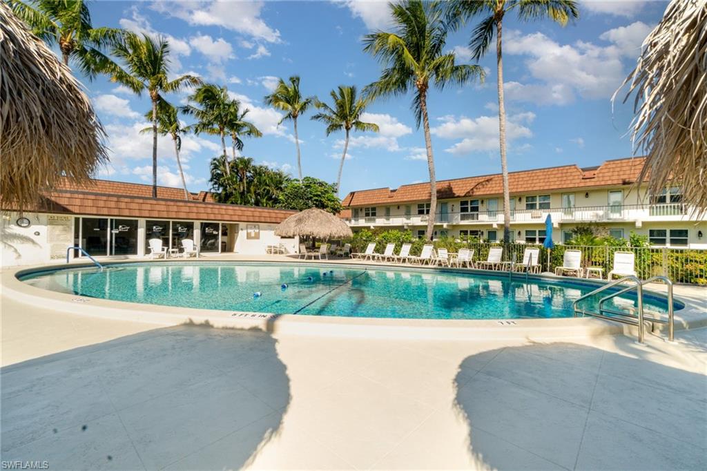 SEABREEZE APTS - Residential