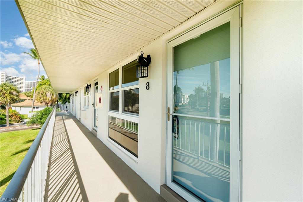 SEABREEZE APTS - Residential