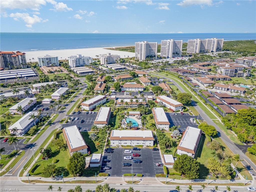 SEABREEZE APTS - Residential