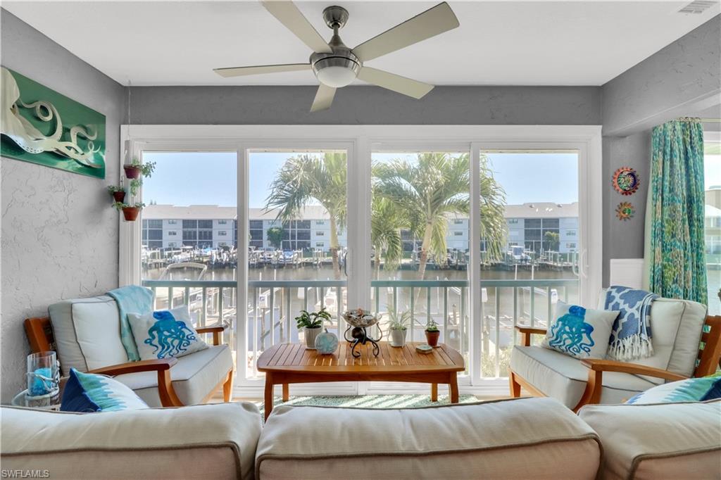 COMMODORE CONDO - Residential