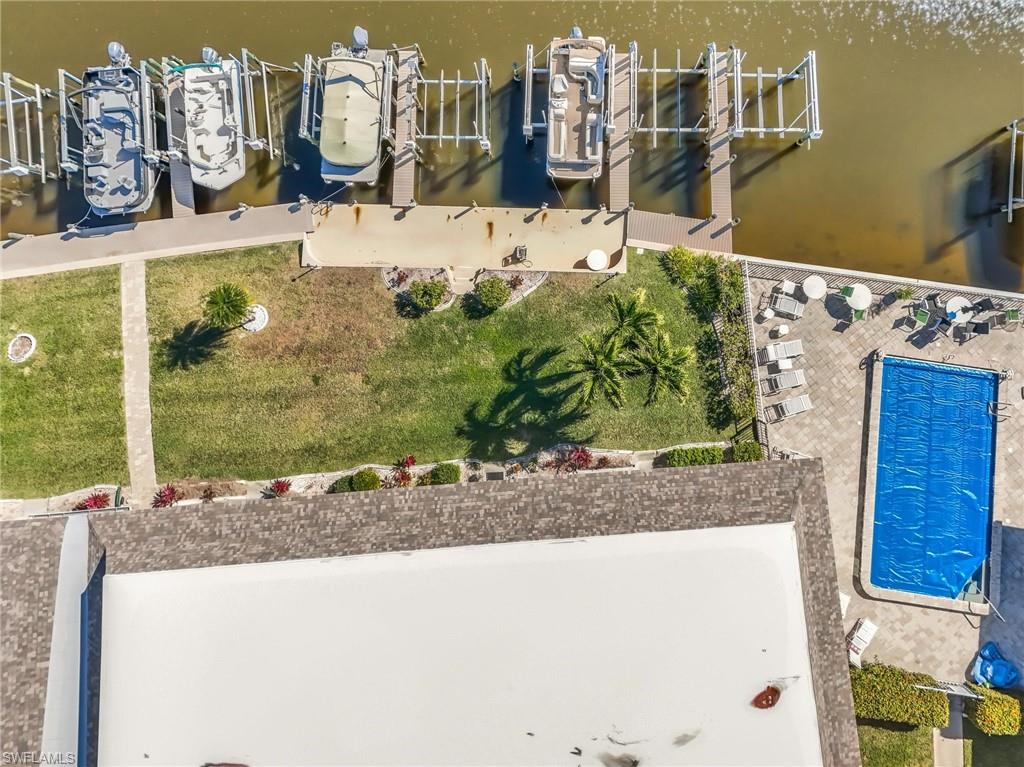 COMMODORE CONDO - Residential