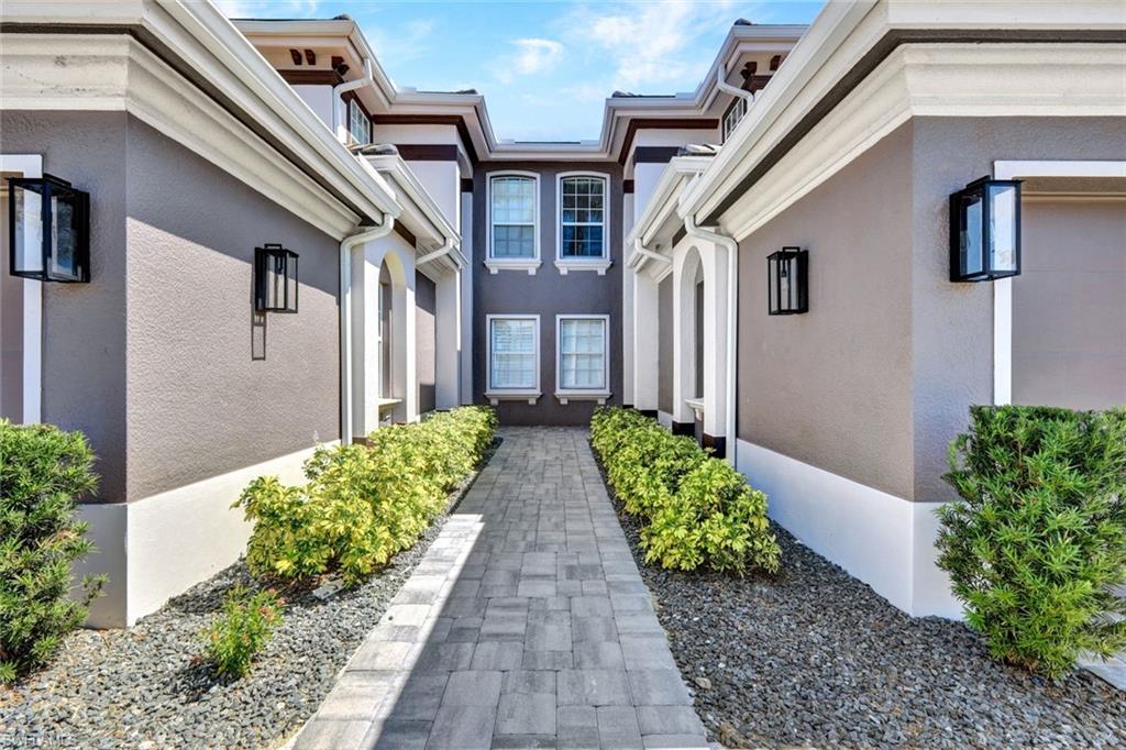 TRIANA - Residential