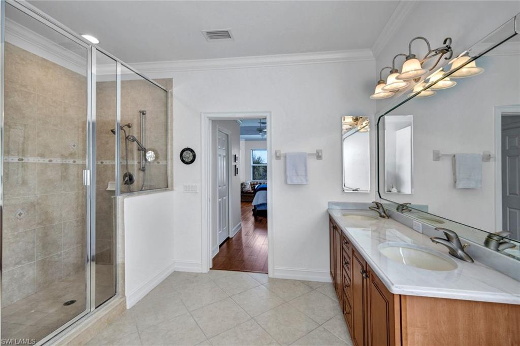 TRIANA - Residential