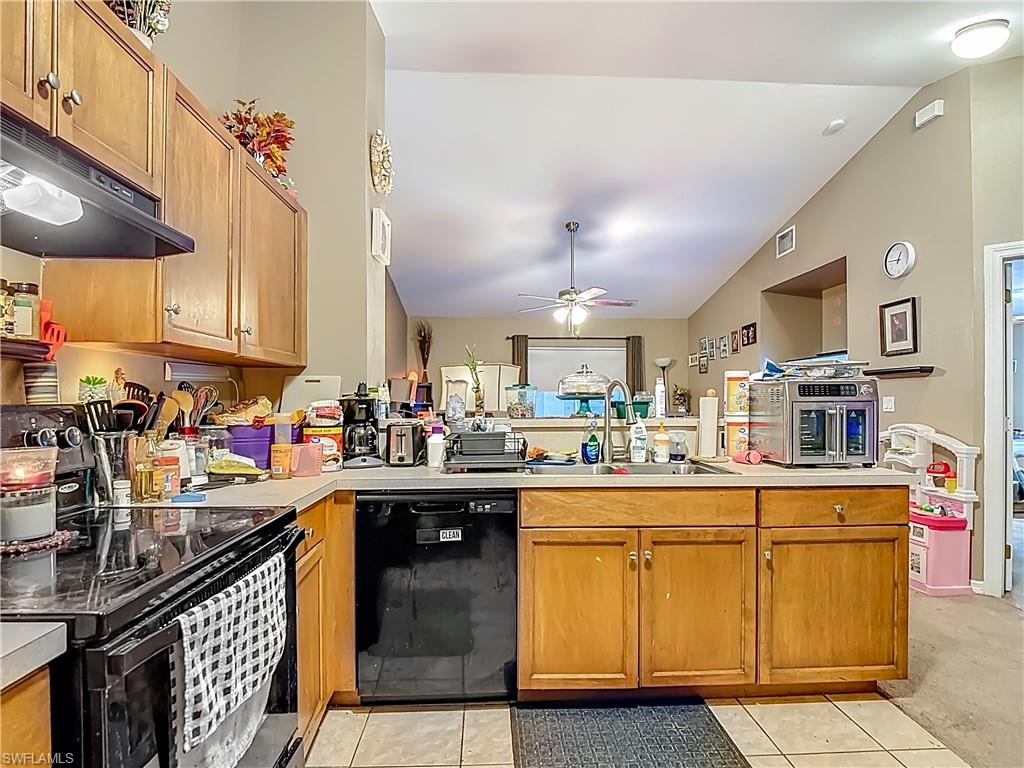 LEHIGH ESTATES - Residential