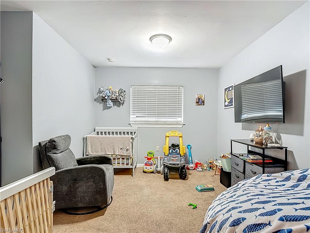 LEHIGH ESTATES - Residential