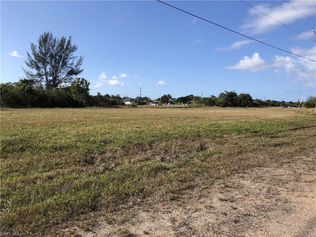 CAPE CORAL - Land