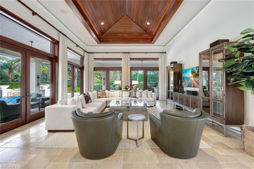 ESTATES AT GREY OAKS - Residential