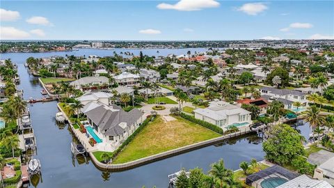 1693 BONITA CT NAPLES FL 34102