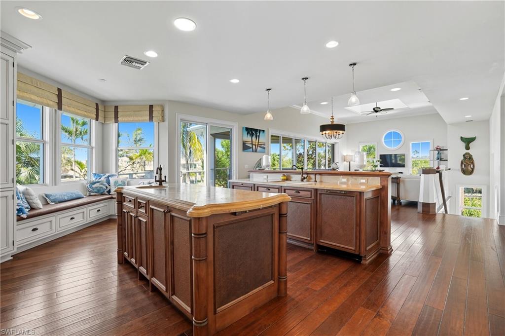 MCPHIE PARK - Residential