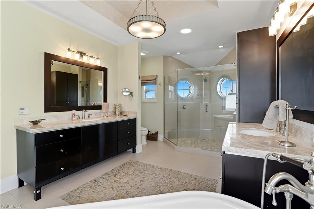 MCPHIE PARK - Residential