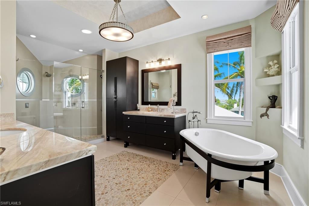 MCPHIE PARK - Residential