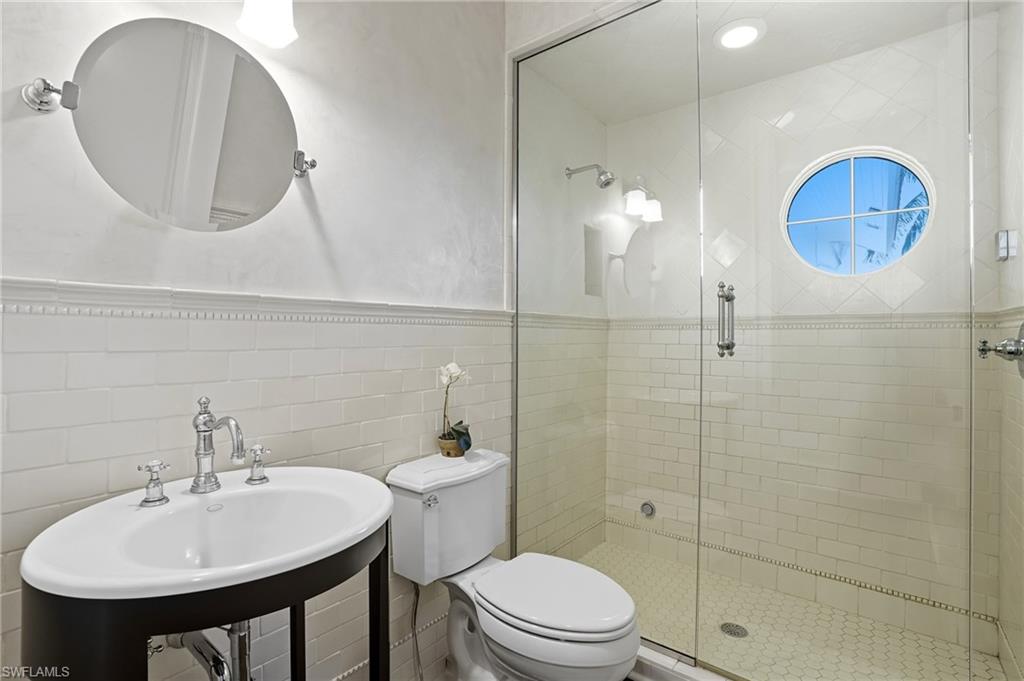 MCPHIE PARK - Residential