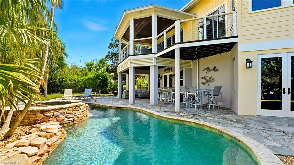 MCPHIE PARK - Residential