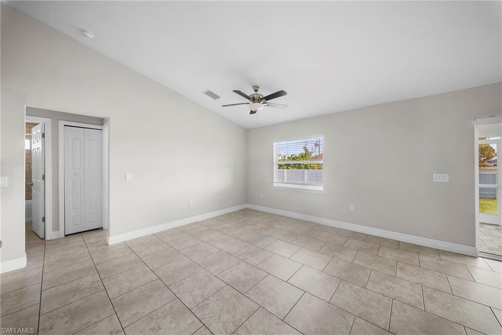 CAPE CORAL - Residential