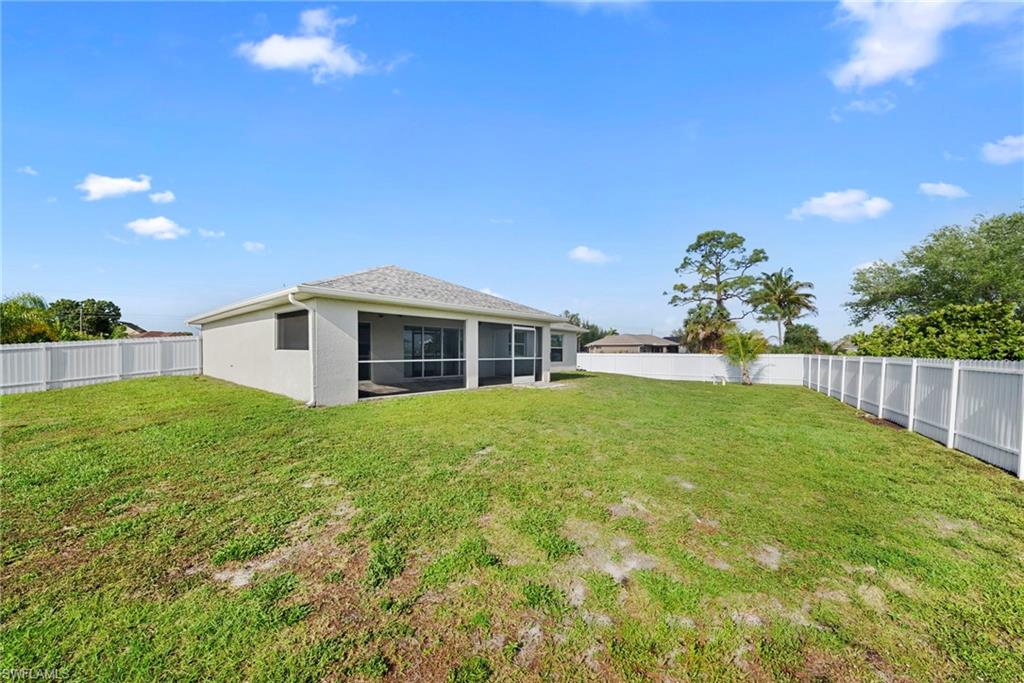 CAPE CORAL - Residential