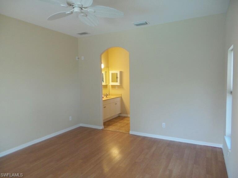 SAN CARLOS PARK - Residential