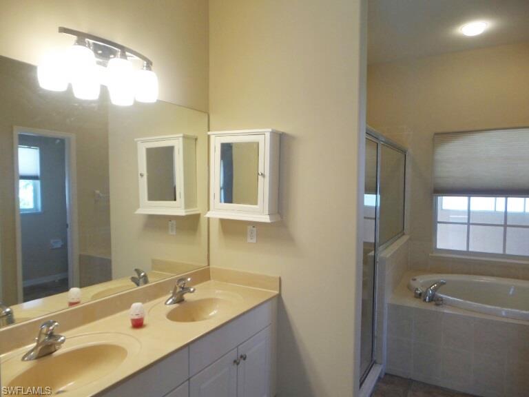 SAN CARLOS PARK - Residential