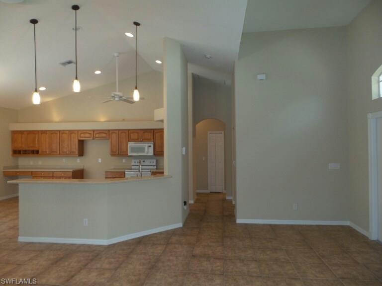 SAN CARLOS PARK - Residential