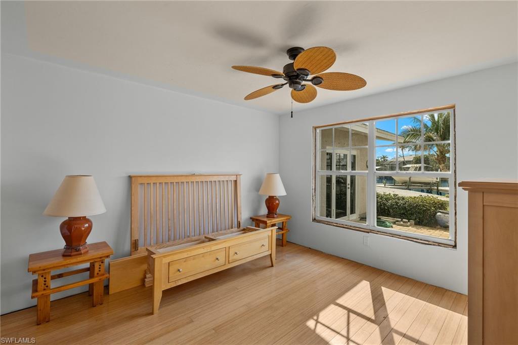 GLENVIEW - Residential