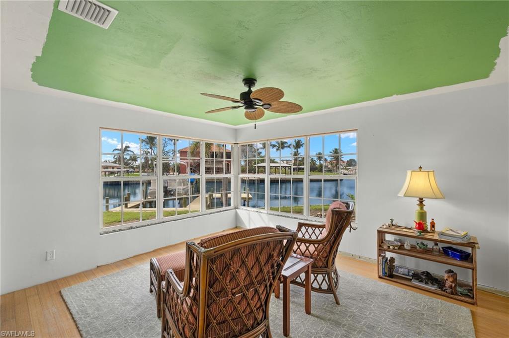 GLENVIEW - Residential