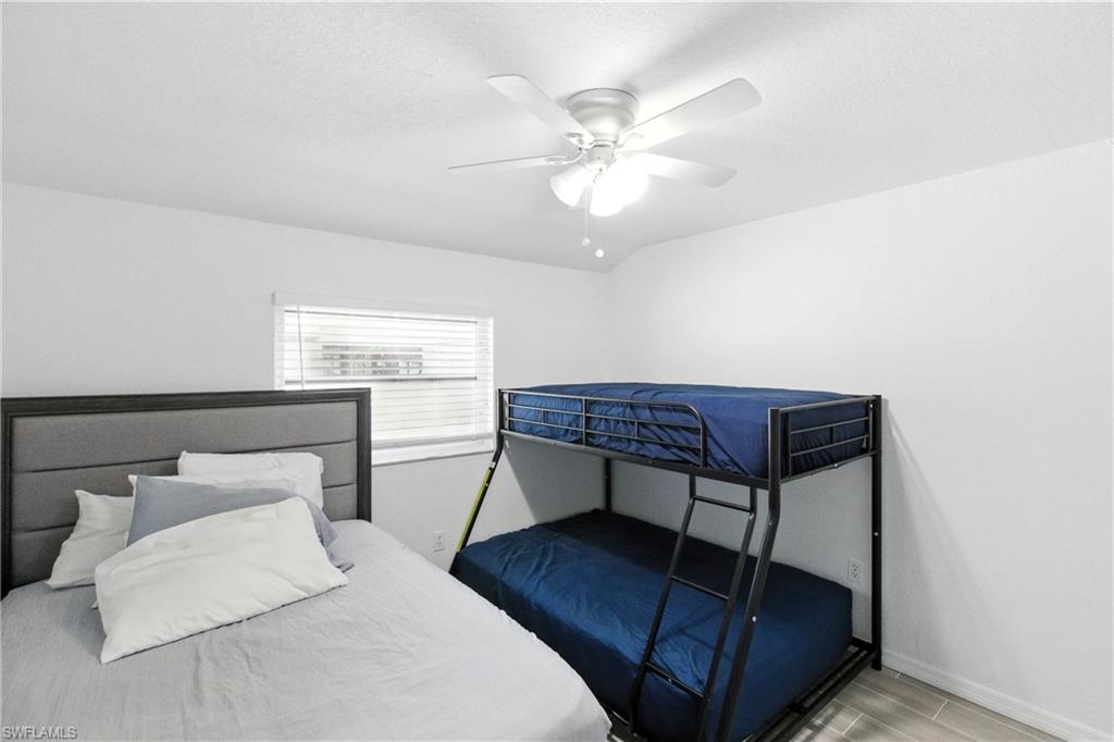 PORT CHARLOTTE - Residential Lease