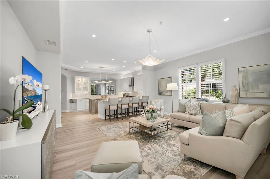 2839 Tiburon BLVD E 102