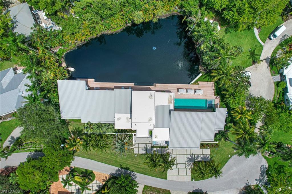 AQUALANE SHORES - Residential