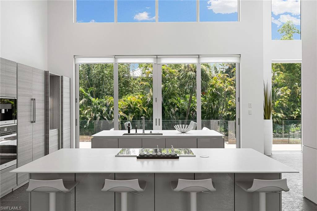 AQUALANE SHORES - Residential