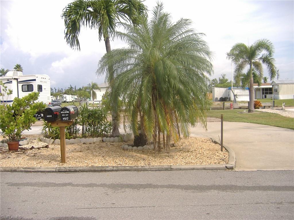 PINE ISLAND COVE - Land